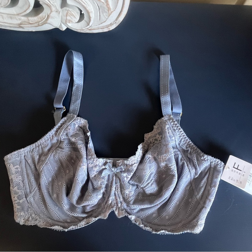 Chantelle Full Coverage -  Unlined - Lace - Bra 34 F - NEW WITH TAGS